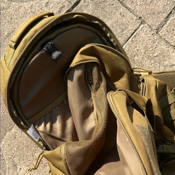 Tactical Backpack - Picture 4 of 9